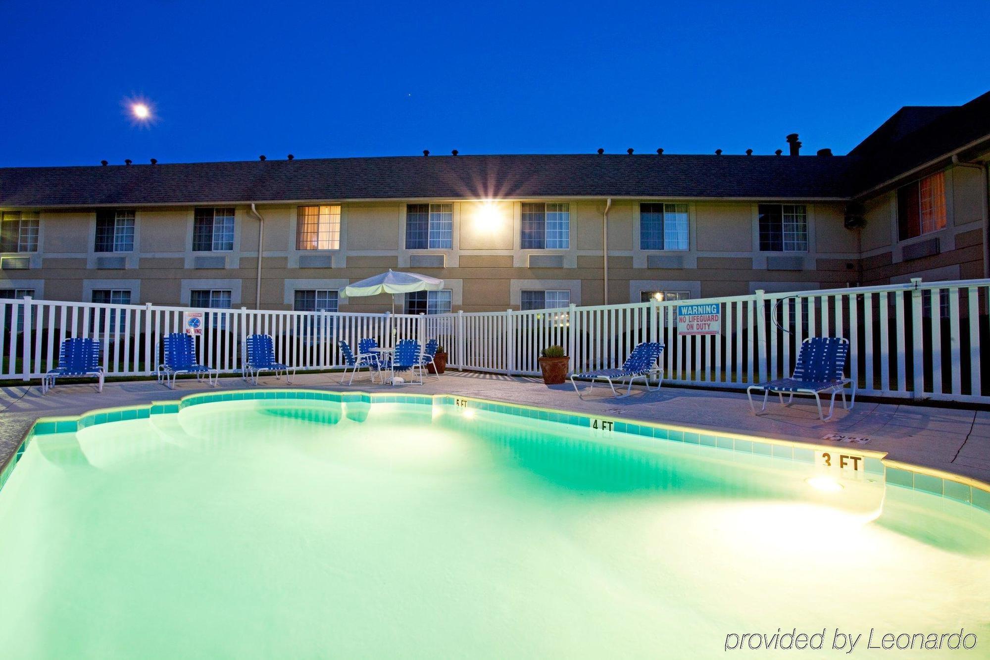 Baymont Inn & Suites Braselton Exterior foto