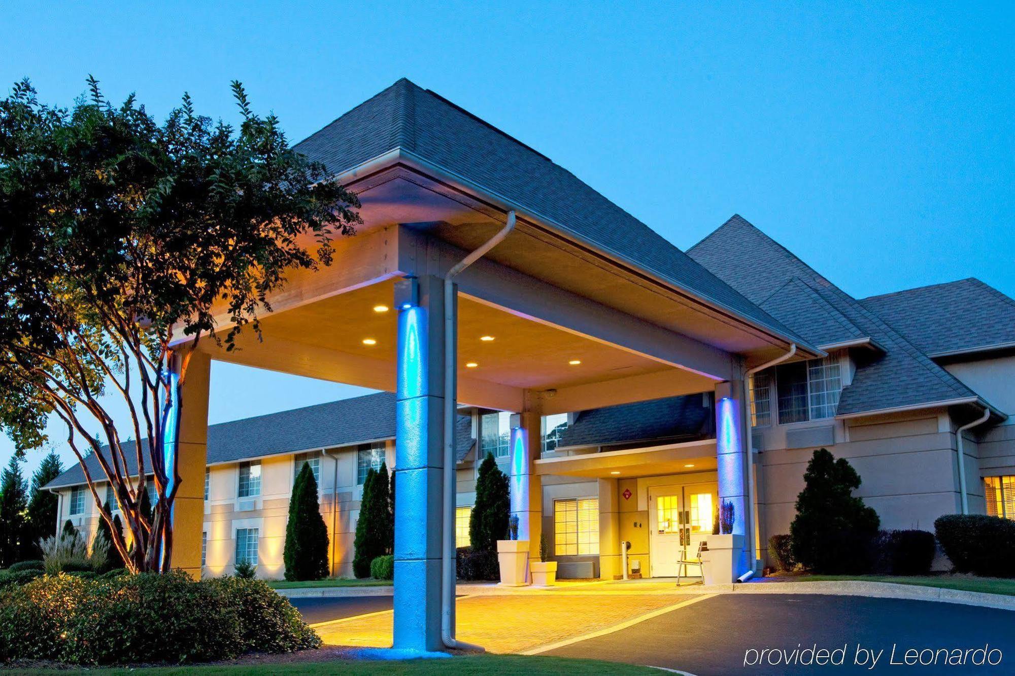 Baymont Inn & Suites Braselton Exterior foto